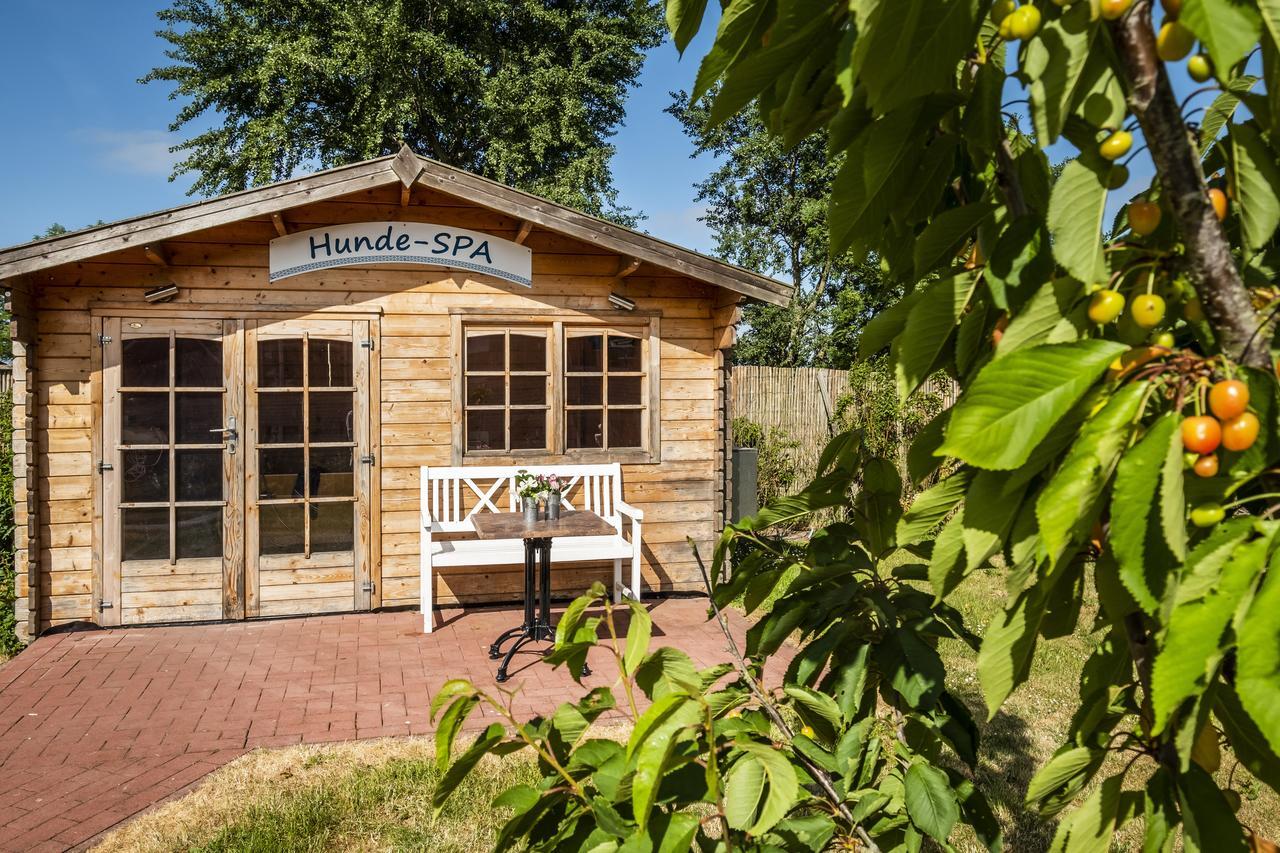 Hotel, Restaurant, Cafe Pharisaeerhof - Nordseeurlaub Mit Hund Нордщранд Екстериор снимка
